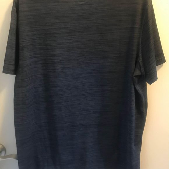 Men’s size Large L Gray Drytek Tek Gear Shirt 100% Polyester - Picture 3 of 4